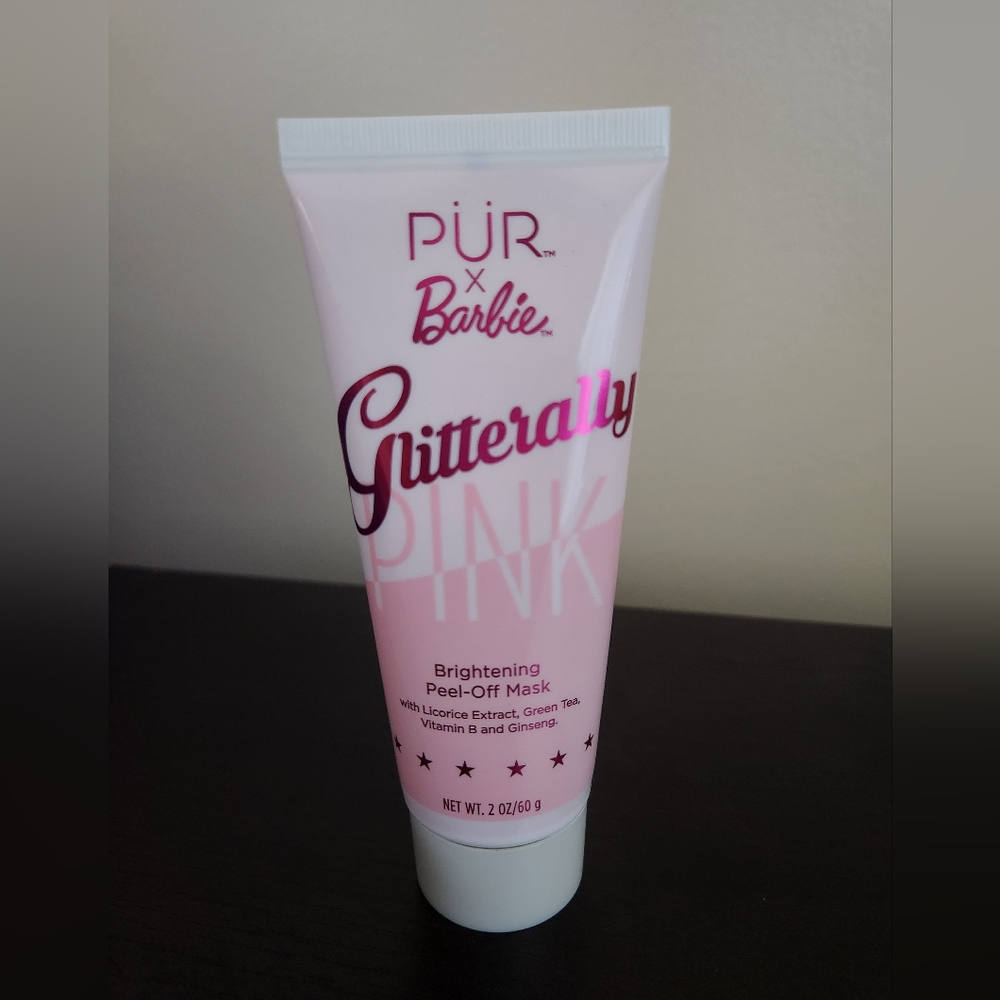 Pür x Barbie Glitterally mask